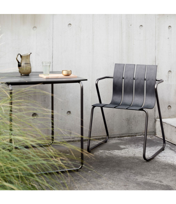 Mater Design  Mater Ocean Outdoor Tafel 70 x 70 .