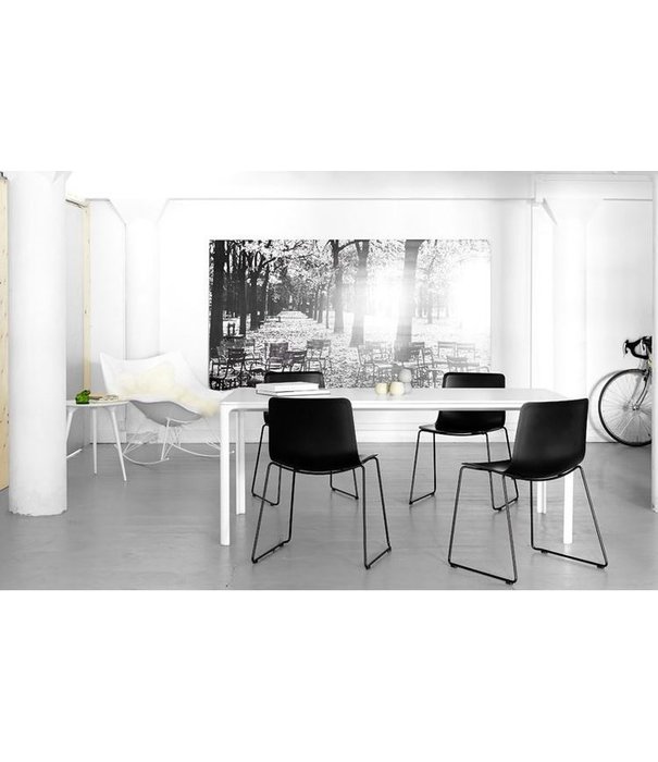 Fredericia  Pato sledge chair - black sledge base