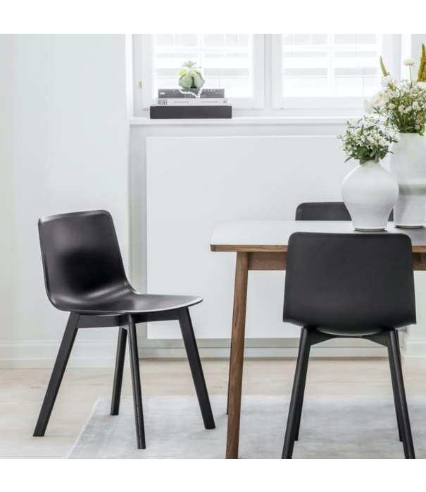 Fredericia  Fredericia - Pato wood chair black wood base