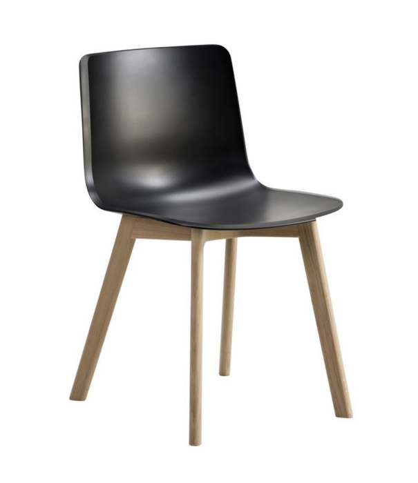 Fredericia  Fredericia - Pato wood chair black wood base