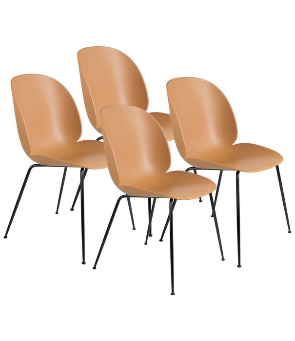 Gubi  Gubi - Beetle chair amber - base black - set of 4