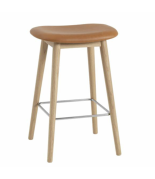 Muuto Fiber Counter Stool Refine leather, wood base H65