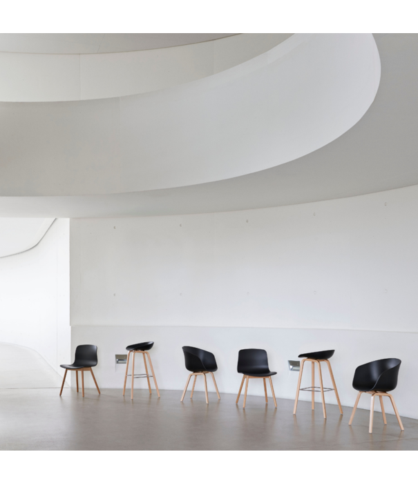 Hay  Hay AAC 12 Dining Chair black oak base