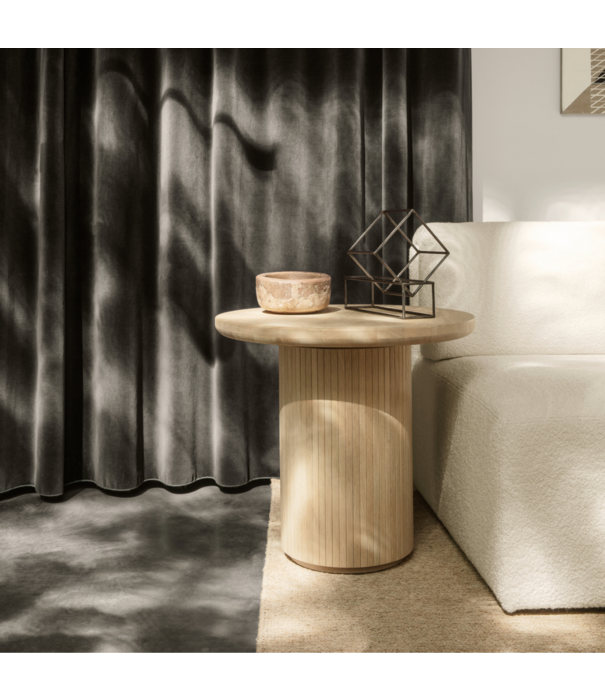 Gubi  Gubi - Moon Coffee Table Round Oak