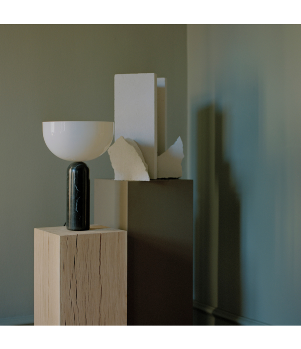 New Works  New Works - Kizu tafellamp marmer - large