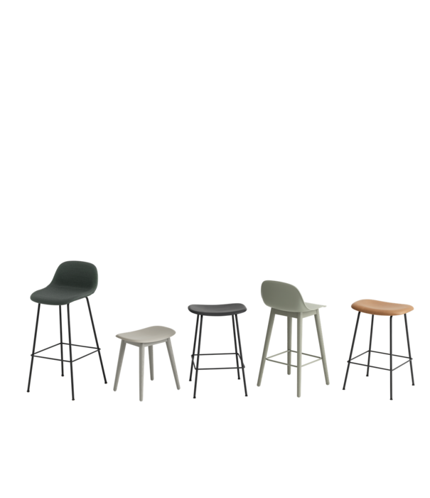 Muuto  Muuto Fiber Stool leather, wood base