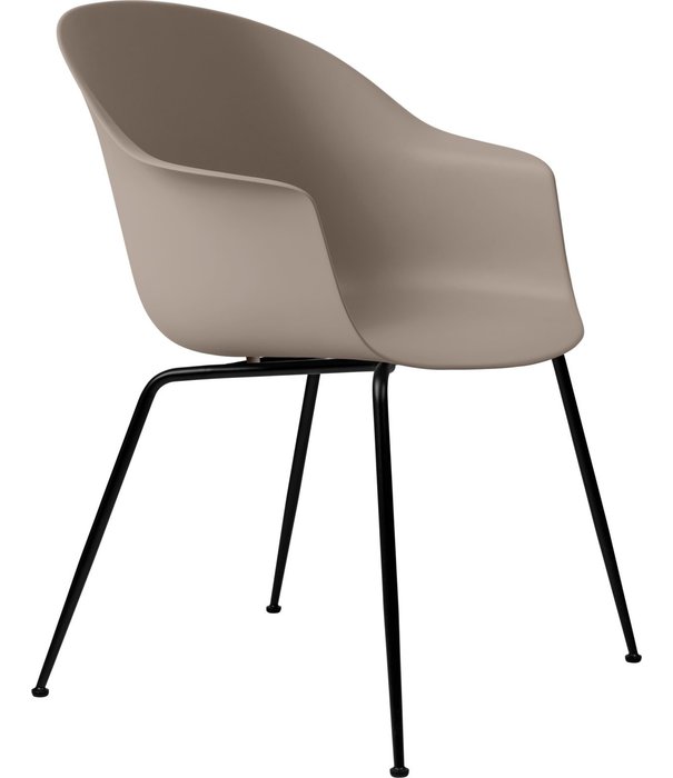 Gubi  Gubi - Bat dining chair - conic base black