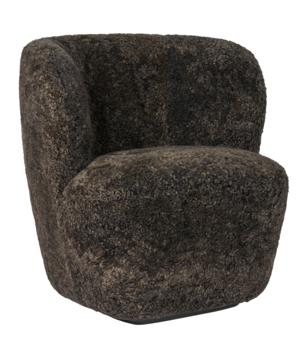 Gubi  Gubi Stay Collection, Stay lounge chair small sheepskin