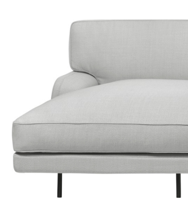 Gubi  Gubi - Flaneur 2 seater with chaise longue