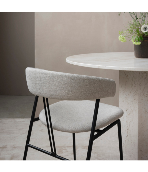 Gubi  Gubi Violin Eetkamerstoel gestoffeerd, varianten