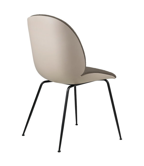 Gubi  Gubi - Beetle Chair new beige - front uph.- conic base