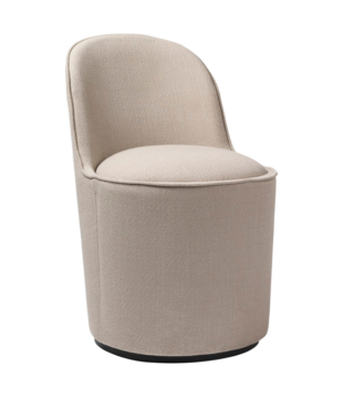 Gubi - Tail dining chair upholstered with high back