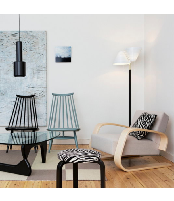 Artek  Stool 60 birch, seat red lacquered