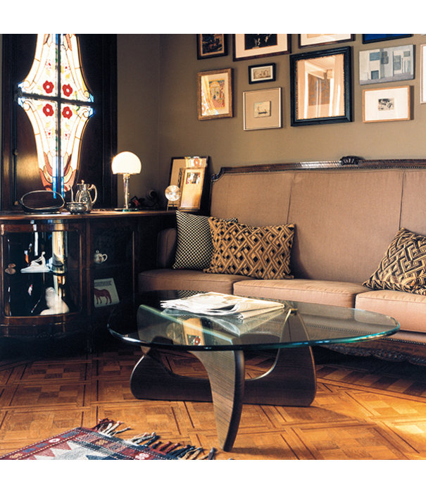 Vitra  Vitra Coffee Table Isamu Noguchi walnut