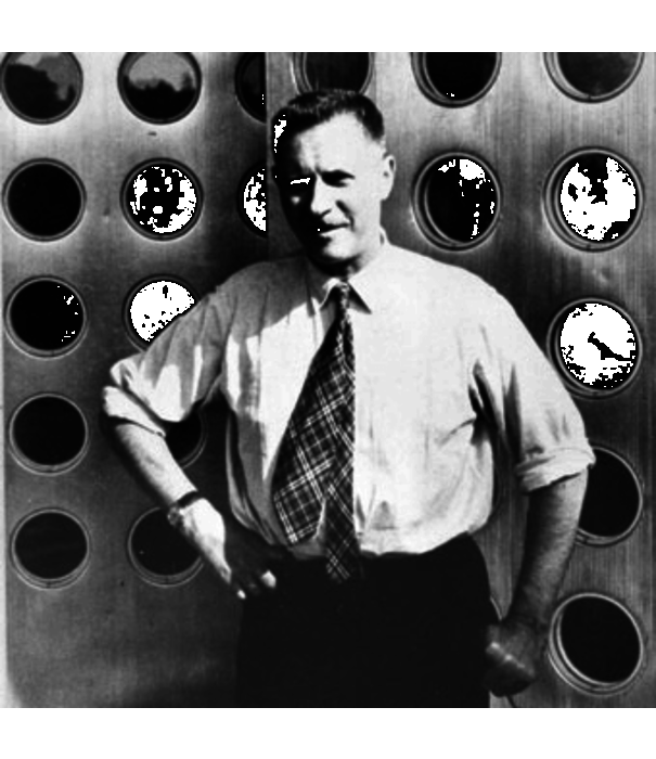 Vitra  Vitra Tabouret Bois Stool solid dark oak