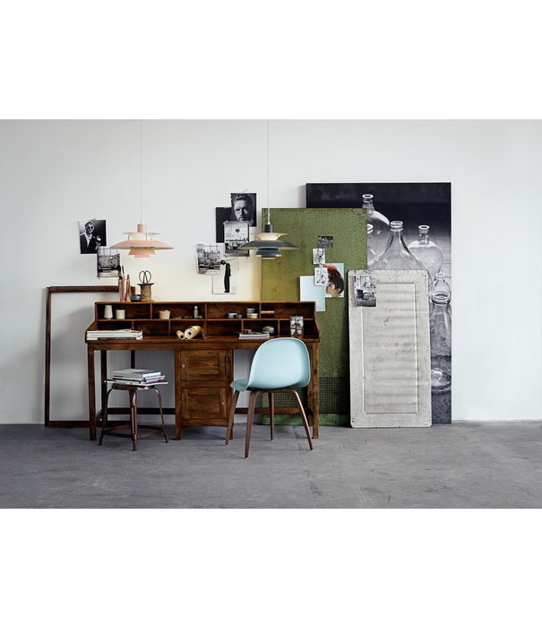 Gubi  Gubi 3D Dining Chair white shell, oak legs , set of 4 / Sale