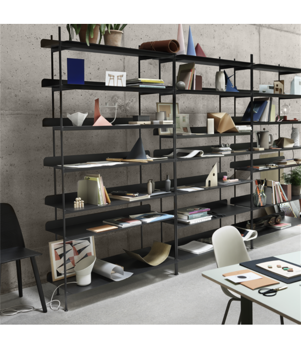 Muuto  Compile Shelving System - Compile shelving configuration 1