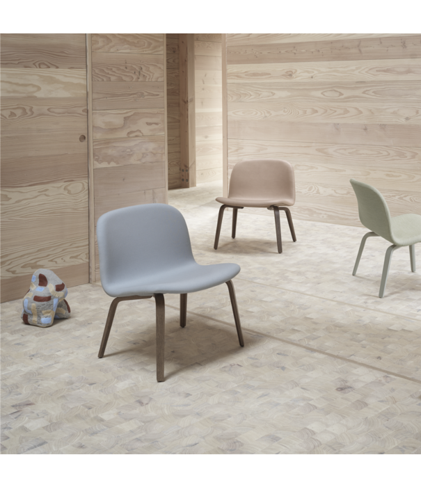 Muuto Visu Chair Wood Base black