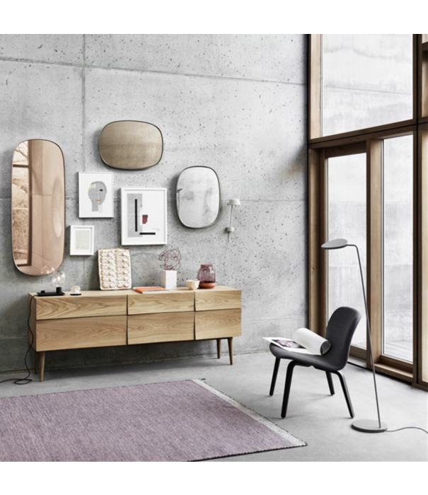 Muuto  Muuto - Visu lounge stoel steelcut trio  515 - voet eiken