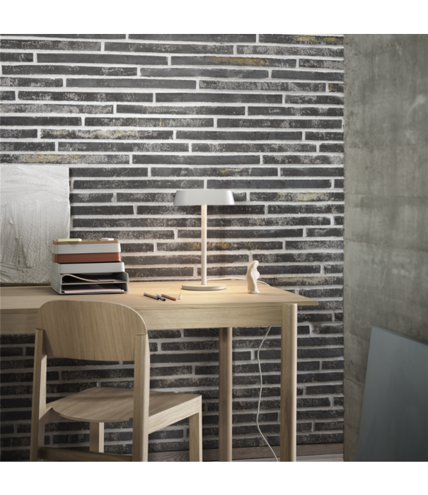 Muuto  Muuto Workshop Tafel zwart, zwart linoleum 140cm