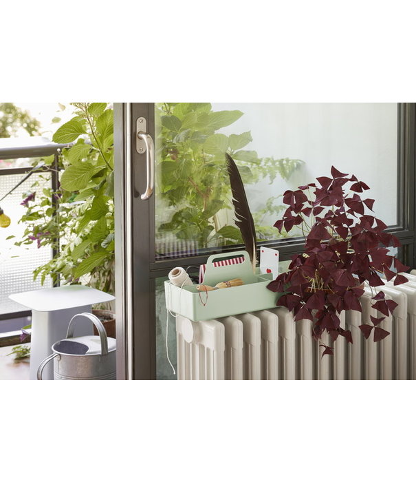 Vitra  Vitra Toolbox mint green RE