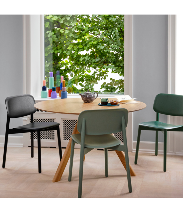 Hay  CPH 20 Round Dining Table black linoleum, oak