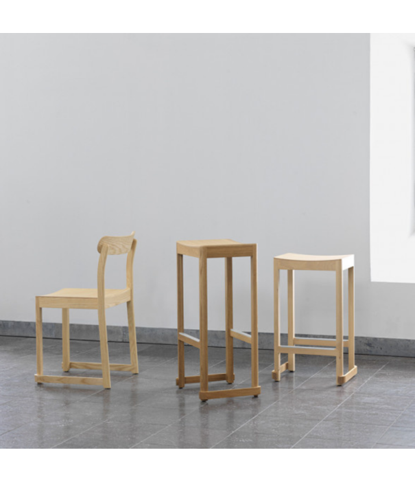 Artek  Artek - Atelier Bar Stool Oak Lacquered