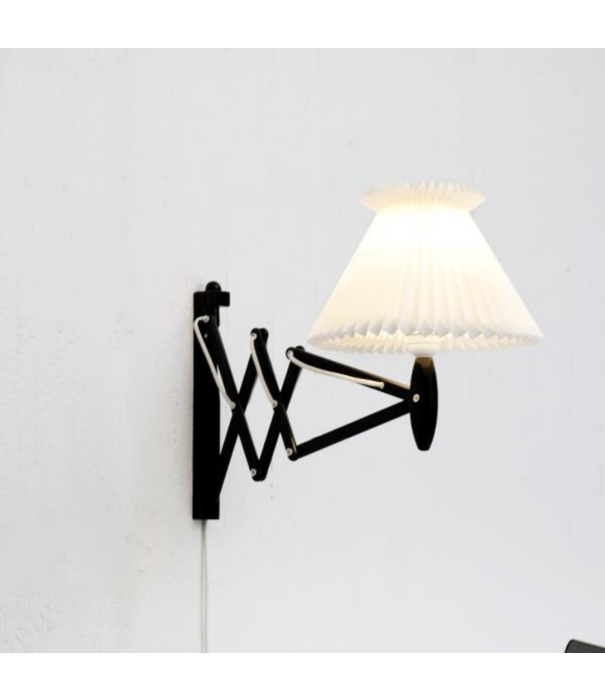 Le klint  Le Klint: Sax 224 wall lamp