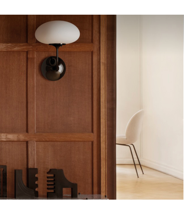 Gubi  Gubi - Stemlite Wall Lamp Black Chrome