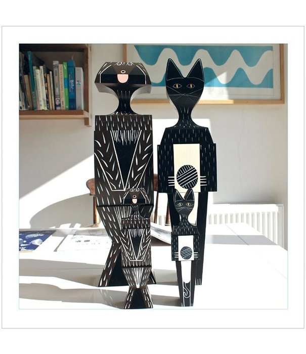 Vitra  Wooden Doll Dog