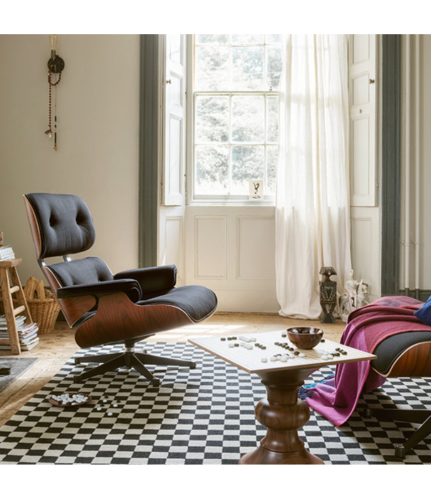 Vitra  Vitra - Eames Lounge Chair Walnut premium leather