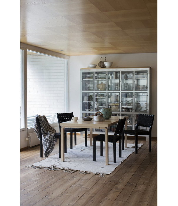 Artek  Artek - Chair 611 Birch Black - Black-Black/ Webbing