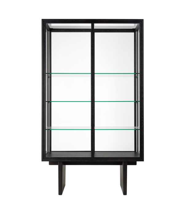 Gubi  Gubi - Private vitrine cabinet brown-black oak