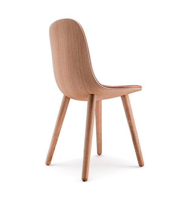Eva Solo  - Wait to be seated Eva Solo Yuuga Chair natural oak, cognac leather seat