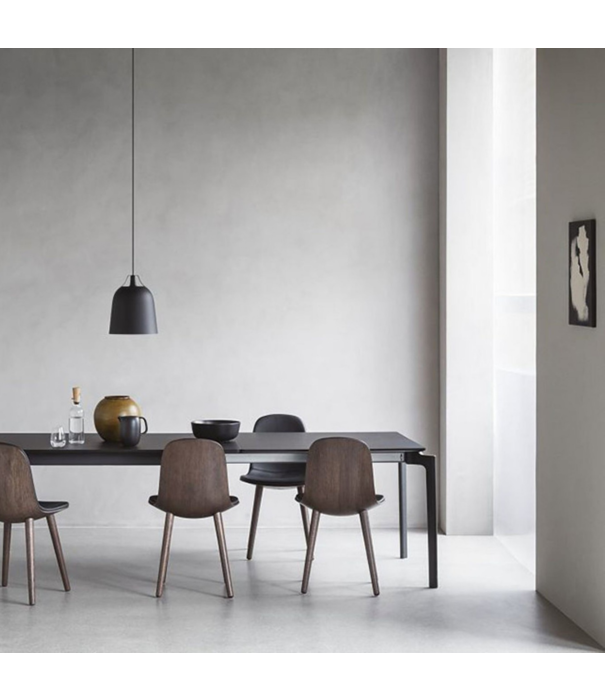 Eva Solo  - Wait to be seated Eva Solo Yuuga Stoel gerookt eiken, zwart Leer