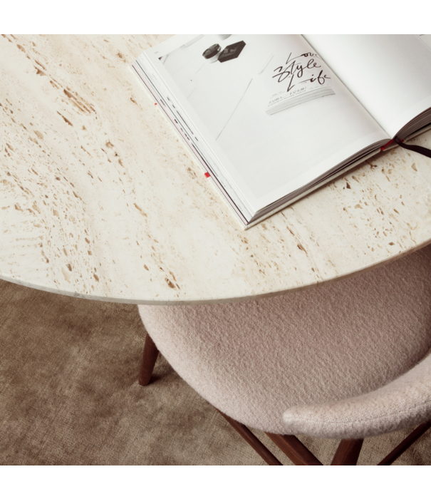 Gubi  Gubi - Epic eettafel elliptical travertine 240 x 120