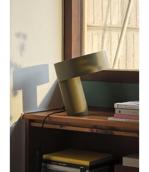 Hay  Hay - Slant table lamp