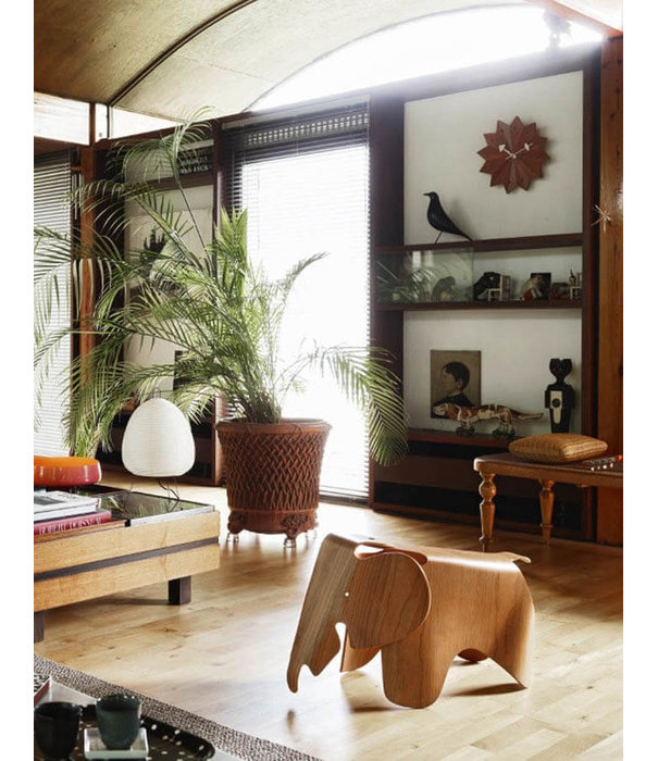 Vitra  Vitra Fan Wandklok kersenhout