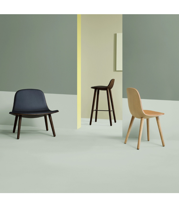 Eva Solo  - Wait to be seated Yuuga barstool smoked oak, black leather seat