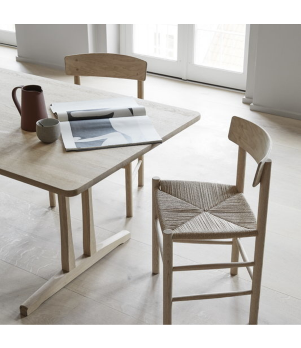 Fredericia  Fredericia Model 6293, C18 Eettafel 220 x 90