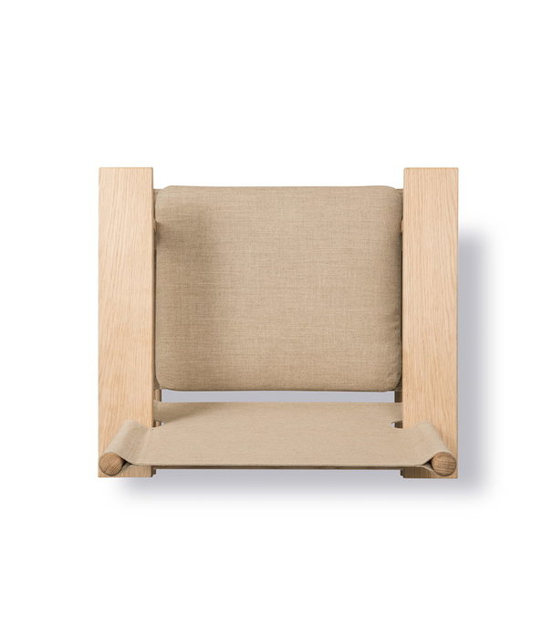 Fredericia  Fredericia - Model 2031 The Canvas chair soaped oak, natural canvas with seat cushion