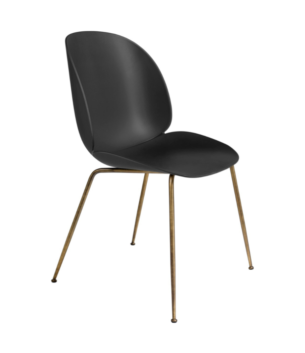 Gubi  Beetle Eetkamerstoel, antiek messing conic voet