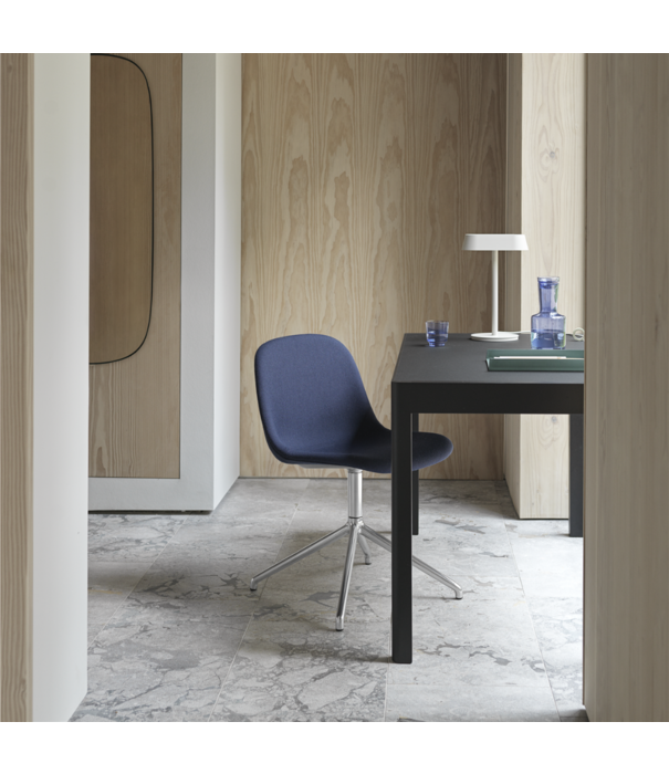 Muuto  Muuto - Workshop tafel zwart linoleum 130 cm.