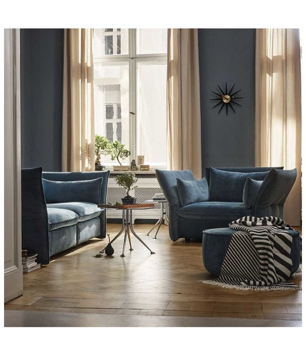 Vitra  Vitra Mariposa 2,5-zits Bank 241cm