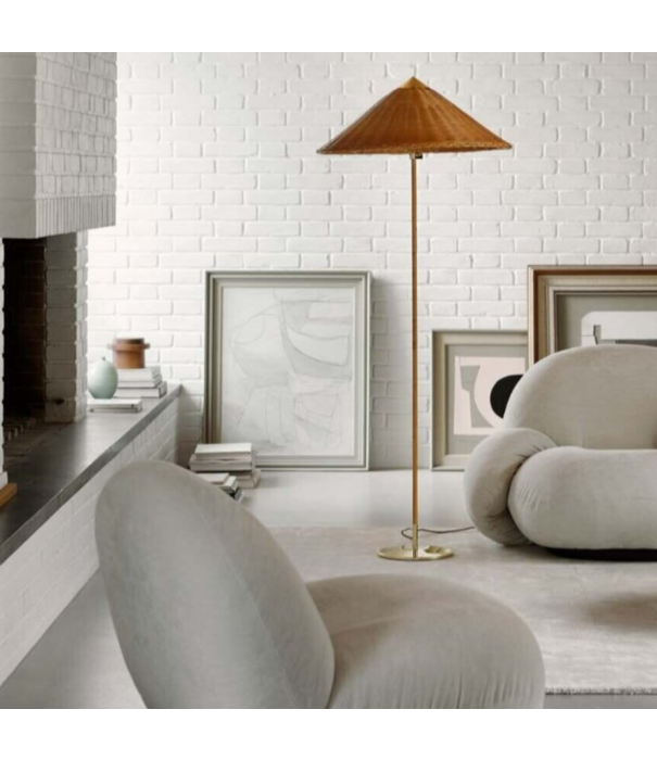 Gubi  Gubi - Pacha Ottoman Fully Upholstered, base fixed