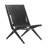 By Lassen: Saxe lounge stoel zwart eiken - zwart leer