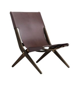 By Lassen: Saxe lounge chair, brown oak - brown leather