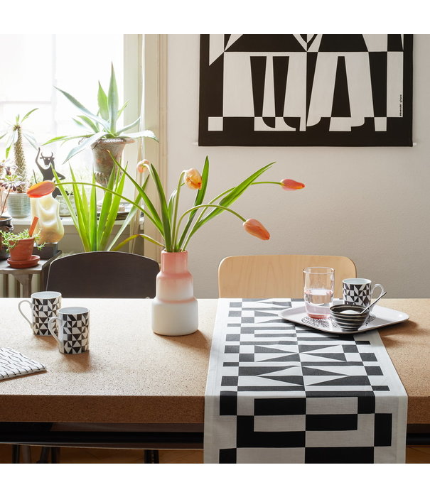 Vitra  Vitra - Classic Tray small International Love Heart