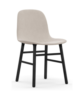 Normann Copenhagen -Form stoel  gestoffeerd - zwart eiken poten