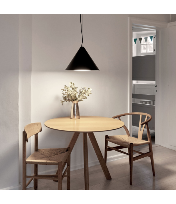 Louis Poulsen  Louis Poulsen - Keglen Hanglamp Wit